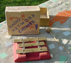 Schoenhut's Radio Network Chimes toy